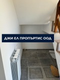 Продава КЪЩА, област София, с. Хераково • 239000 € / 467443.37 лв. • 83064521 7