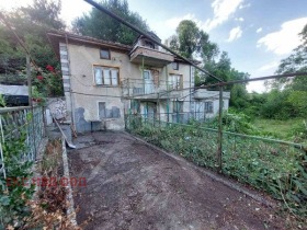 Casa Ruen, região Plovdiv 1