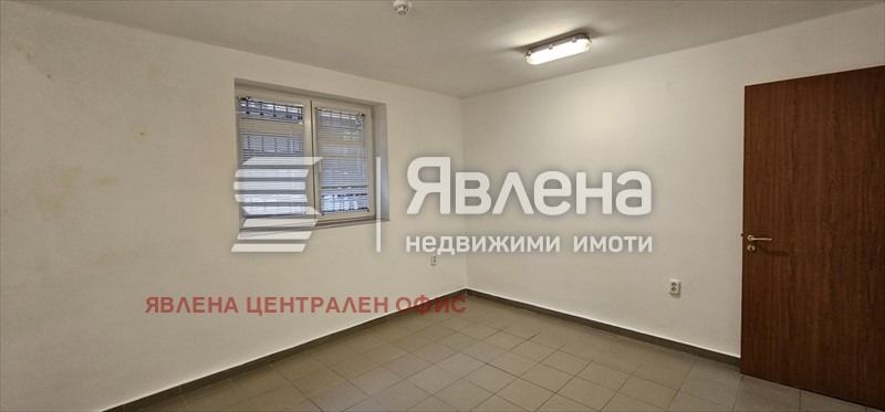 Продава 3-СТАЕН, гр. София, Оборище, снимка 3 - Апартаменти - 53426521