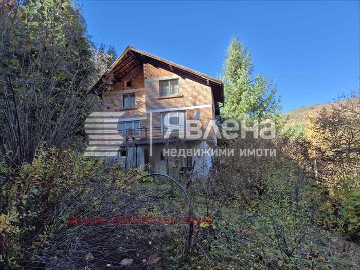 Продава КЪЩА, с. Лесковдол, област София област, снимка 2 - Къщи - 54072038