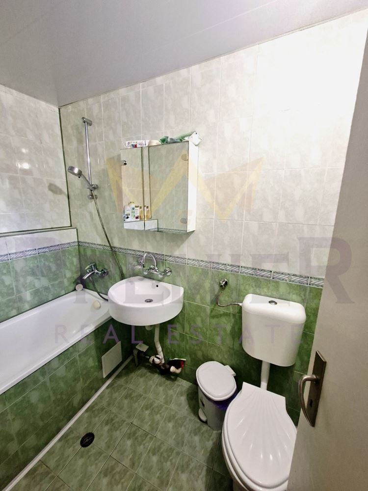 Продава КЪЩА, гр. Варна, Погреби, снимка 8 - Къщи - 54817077