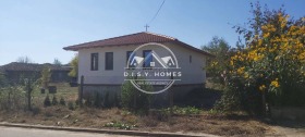 House Palitsi, region Veliko Tarnovo 1