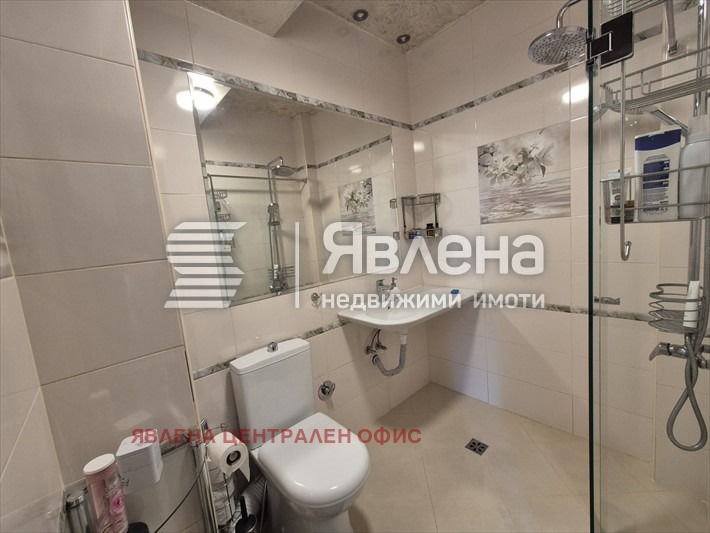 Продава 2-СТАЕН, гр. София, Център, снимка 6 - Апартаменти - 56077536