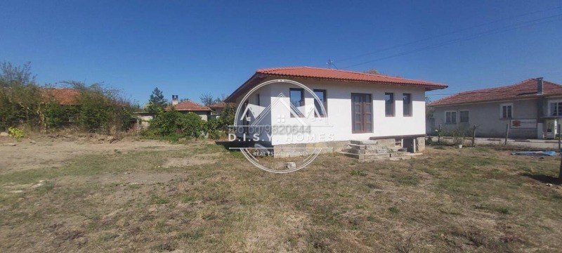 Продава КЪЩА, с. Палици, област Велико Търново, снимка 3 - Къщи - 47516948