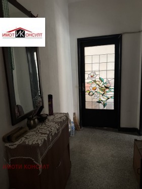 2 bedroom Tsentar, Veliko Tarnovo 3