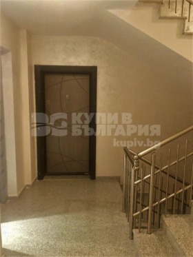 Продажба на четеристайни апартаменти в град Варна - изображение 15 