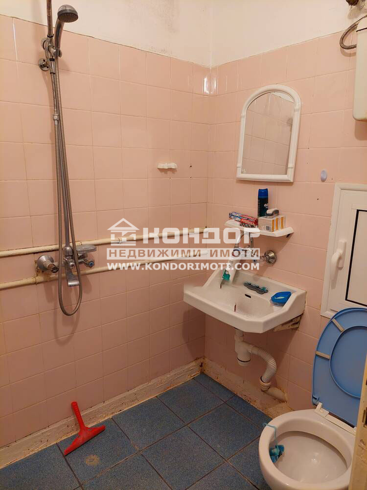 For Sale  1 bedroom Plovdiv , Vastanicheski , 48 sq.m | 36306202 - image [8]