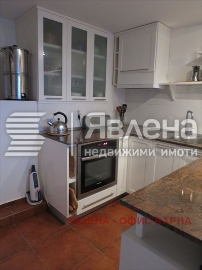 Продава КЪЩА, гр. Варна, м-т Франга Дере, снимка 7 - Къщи - 48300368