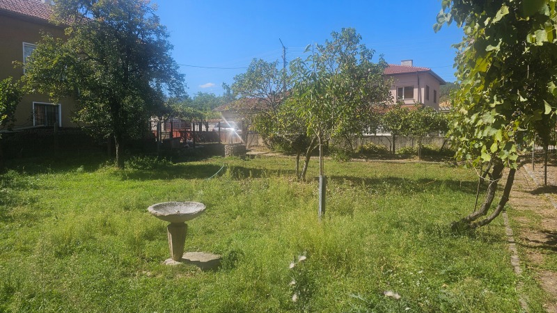 Till salu  Hus region Sofia , Vratjesj , 160 kvm | 78427596 - bild [2]