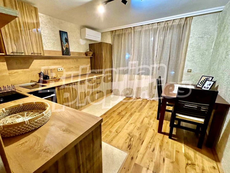 Продава КЪЩА, гр. Приморско, област Бургас, снимка 10 - Къщи - 52474194