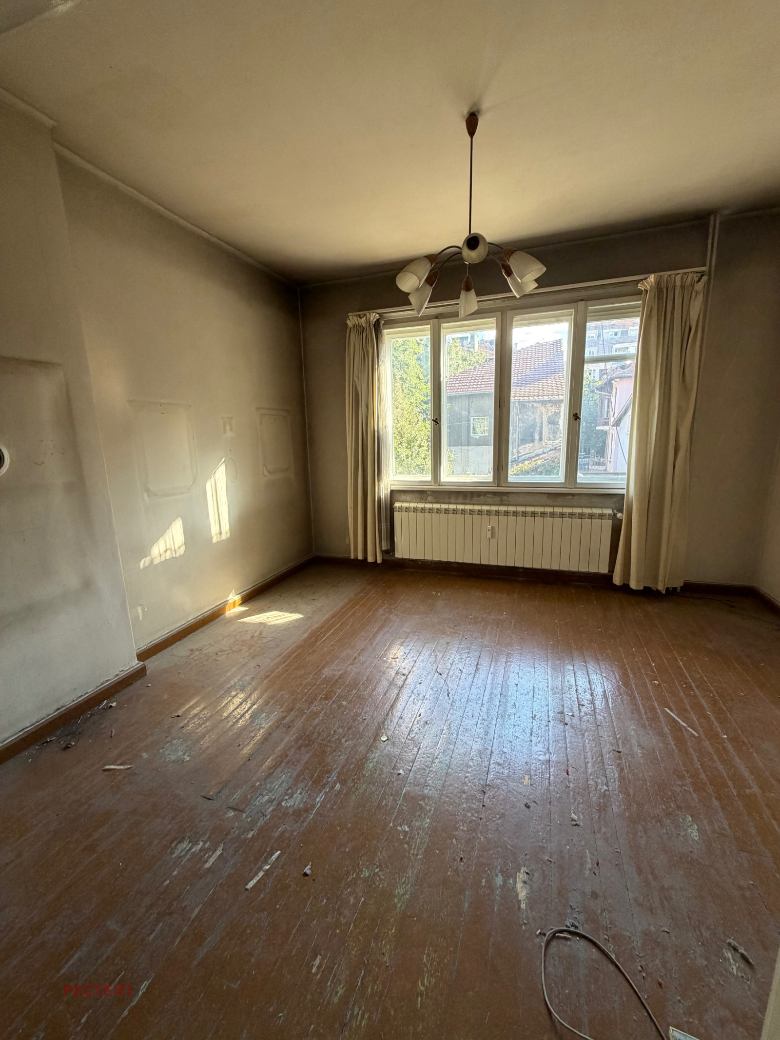 Продава 4-СТАЕН, гр. София, Център, снимка 3 - Апартаменти - 56363024