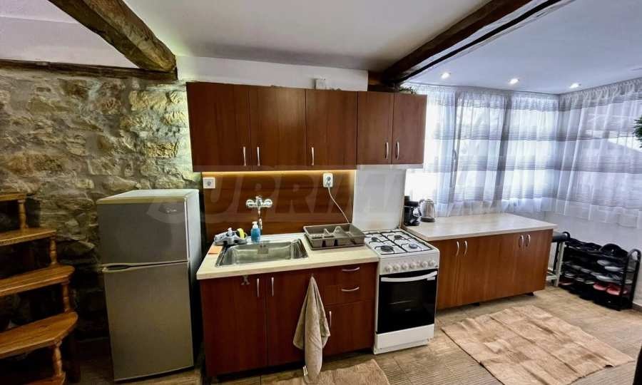 Продава КЪЩА, гр. Априлци, област Ловеч, снимка 9 - Къщи - 54619764