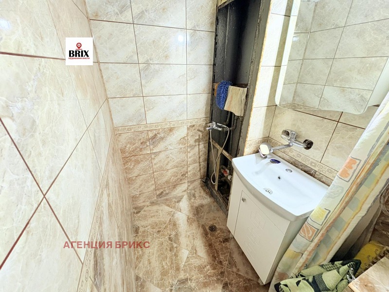 Продава  3-стаен град Русе , Здравец Изток , 79 кв.м | 78634653 - изображение [9]