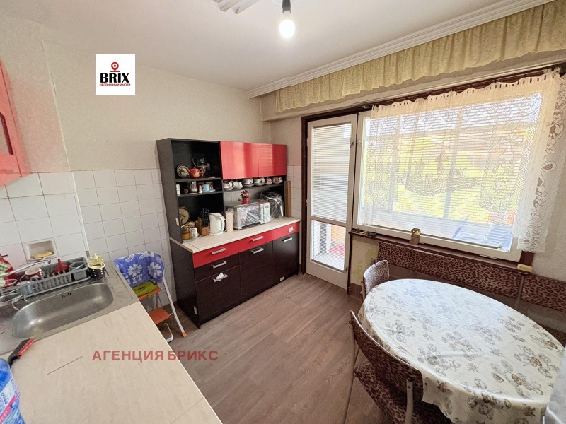 Продава  3-стаен град Русе , Здравец Изток , 79 кв.м | 78634653 - изображение [4]