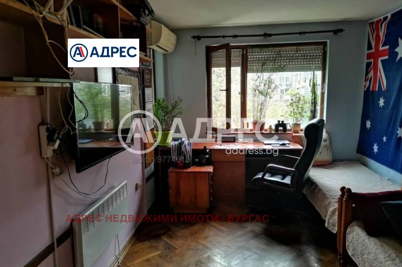 Продава МНОГОСТАЕН, гр. Бургас, Възраждане, снимка 8 - Aпартаменти - 47705945