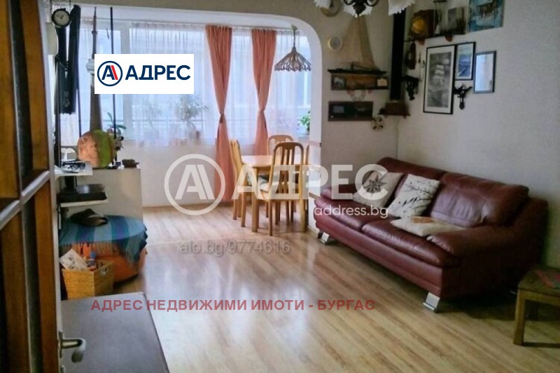 Продава МНОГОСТАЕН, гр. Бургас, Възраждане, снимка 1 - Aпартаменти - 47705945