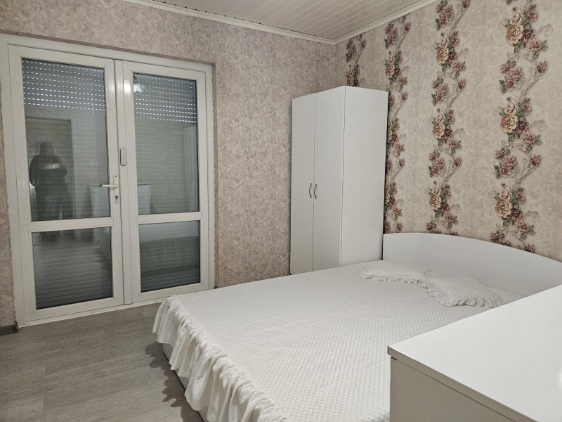 Продава КЪЩА, гр. Лясковец, област Велико Търново, снимка 4 - Къщи - 52316464