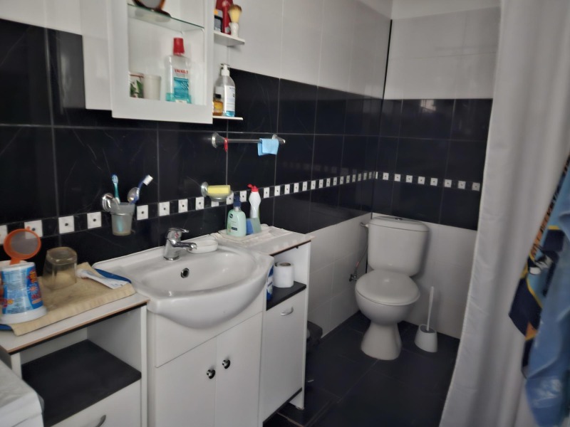 Продава КЪЩА, гр. Лясковец, област Велико Търново, снимка 8 - Къщи - 52316464