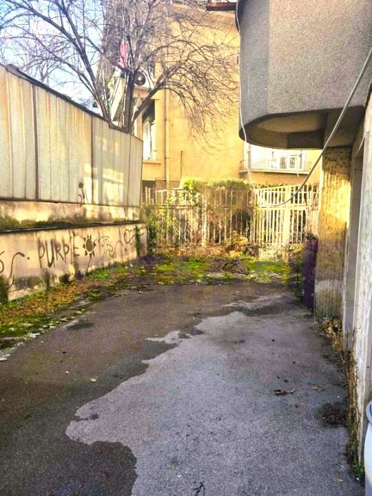 Продава МАГАЗИН, гр. София, Лозенец, снимка 15 - Магазини - 53230212