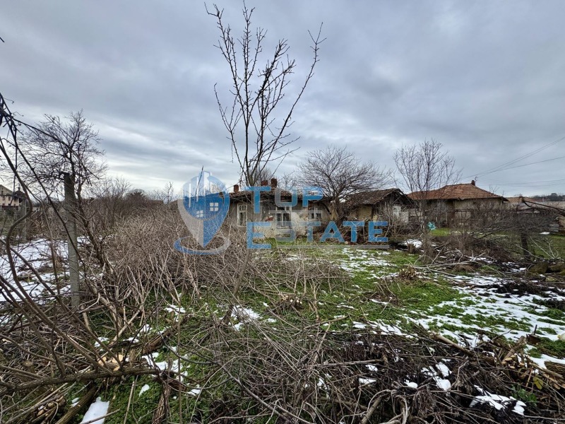 Продава ПАРЦЕЛ в област Велико Търново, гр. Долна Оряховица - 990 кв.м / 41 500 € » 81 166.95 лв., ТОП ЕСТЕЙТ
