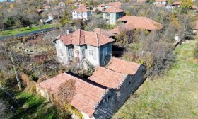 Casa Sevlievo, regiunea Gabrovo 5