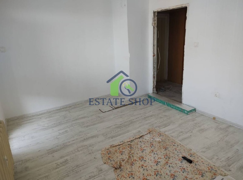 Eladó  2 hálószobás Plovdiv , Karsijaka , 111 négyzetméter | 90056696 - kép [4]