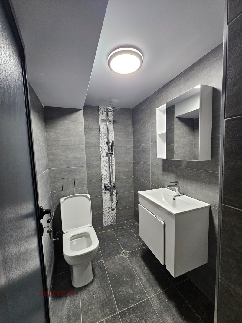 Продава  3-стаен град Перник , Център , 113 кв.м | 17503768 - изображение [4]