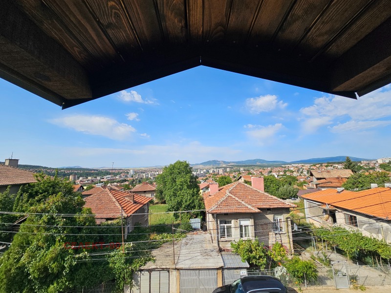Продава  3-стаен град Перник , Център , 113 кв.м | 17503768 - изображение [8]