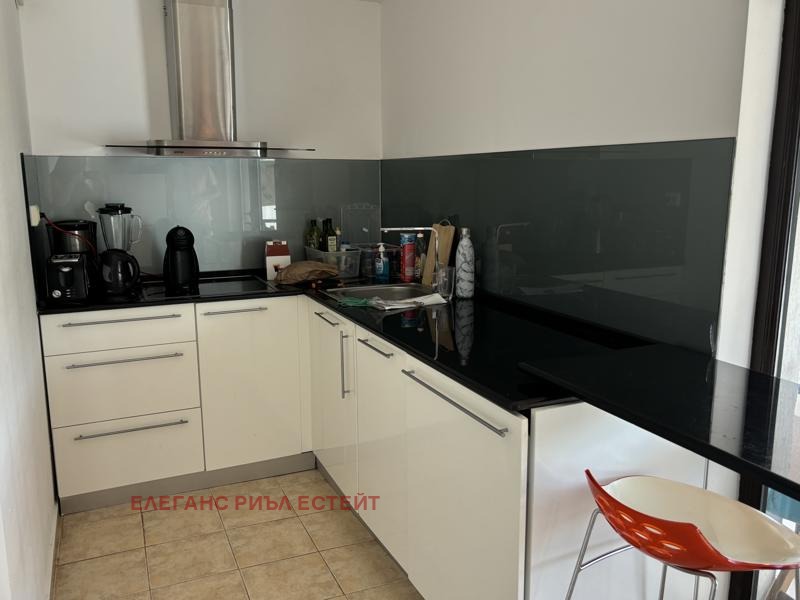En venta  3+ dormitorios región Burgas , Sveti Vlas , 122 metros cuadrados | 20697236 - imagen [9]
