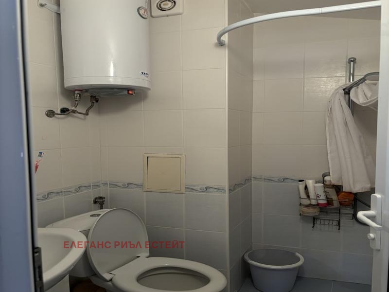 En venta  3+ dormitorios región Burgas , Sveti Vlas , 122 metros cuadrados | 20697236 - imagen [12]