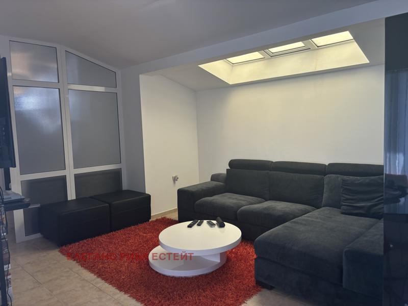 En venta  3+ dormitorios región Burgas , Sveti Vlas , 122 metros cuadrados | 20697236 - imagen [2]