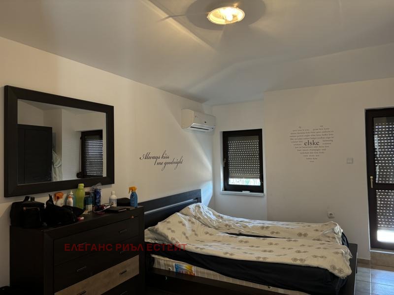 En venta  3+ dormitorios región Burgas , Sveti Vlas , 122 metros cuadrados | 20697236 - imagen [13]