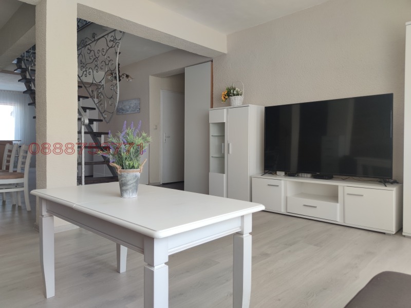 Продава МНОГОСТАЕН, гр. Варна, Колхозен пазар, снимка 3 - Апартаменти - 53004816