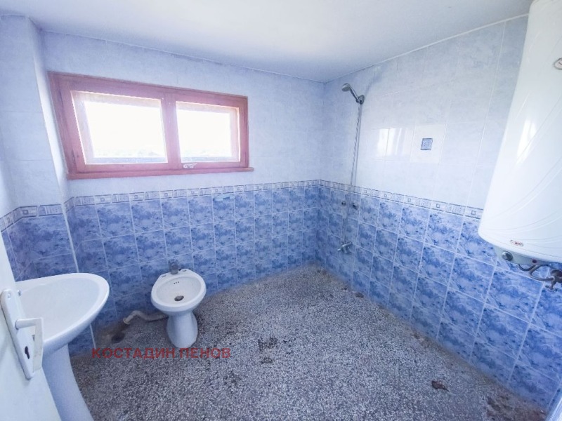 Продава  Къща област Пловдив , с. Чешнегирово , 600 кв.м | 43179397 - изображение [9]