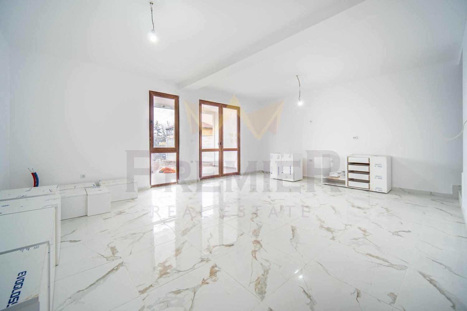 Продава КЪЩА, гр. Балчик, област Добрич, снимка 5 - Къщи - 53810114