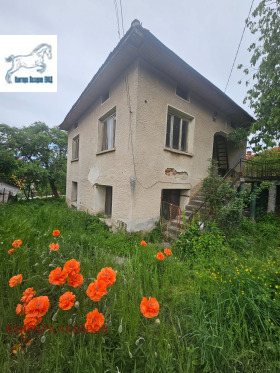 Ev Ovçarci, bölge Köstendil 1