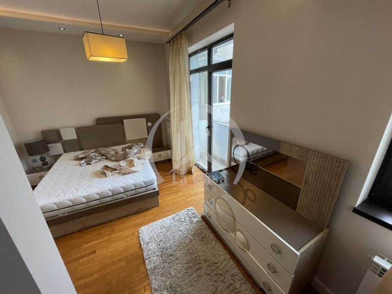 En venta  1 dormitorio Sofia , Oborishte , 72 metros cuadrados | 69186889 - imagen [10]