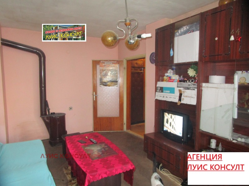 На продаж  1 спальня область Монтана , Берковица , 62 кв.м | 92361808