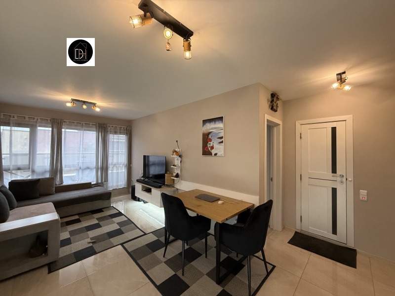 Продава 2-СТАЕН, гр. Пловдив, Кючук Париж, снимка 2 - Апартаменти - 53230027