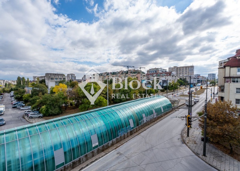 Te koop  2 slaapkamers Sofia , Mladost 1 , 113 m² | 30715373