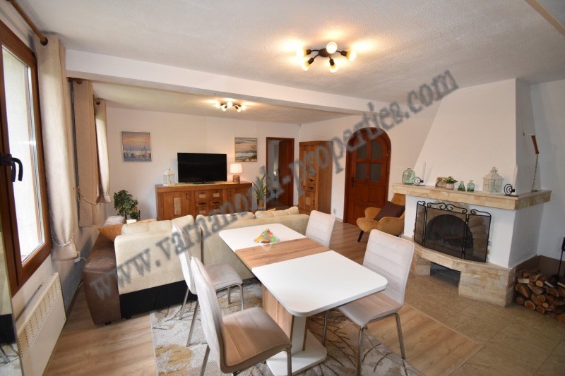 Till salu  Hus region Dobrich , Slaveevo , 109 kvm | 54735438 - bild [11]