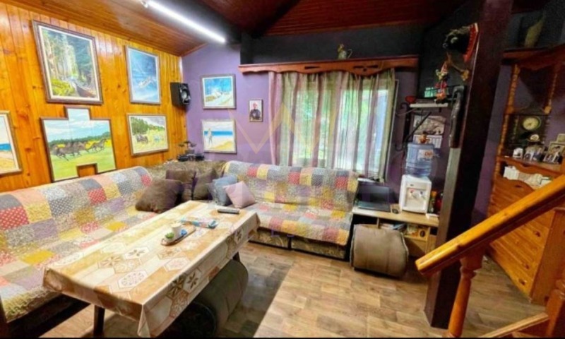 Продава КЪЩА, с. Котленци, област Добрич, снимка 13 - Къщи - 53022746