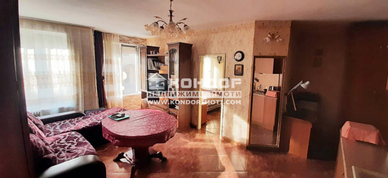 De vânzare  1 dormitor Plovdiv , Țentâr , 68 mp | 38188491 - imagine [7]