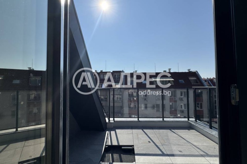 Продава МНОГОСТАЕН, гр. София, Център, снимка 2 - Апартаменти - 53232696