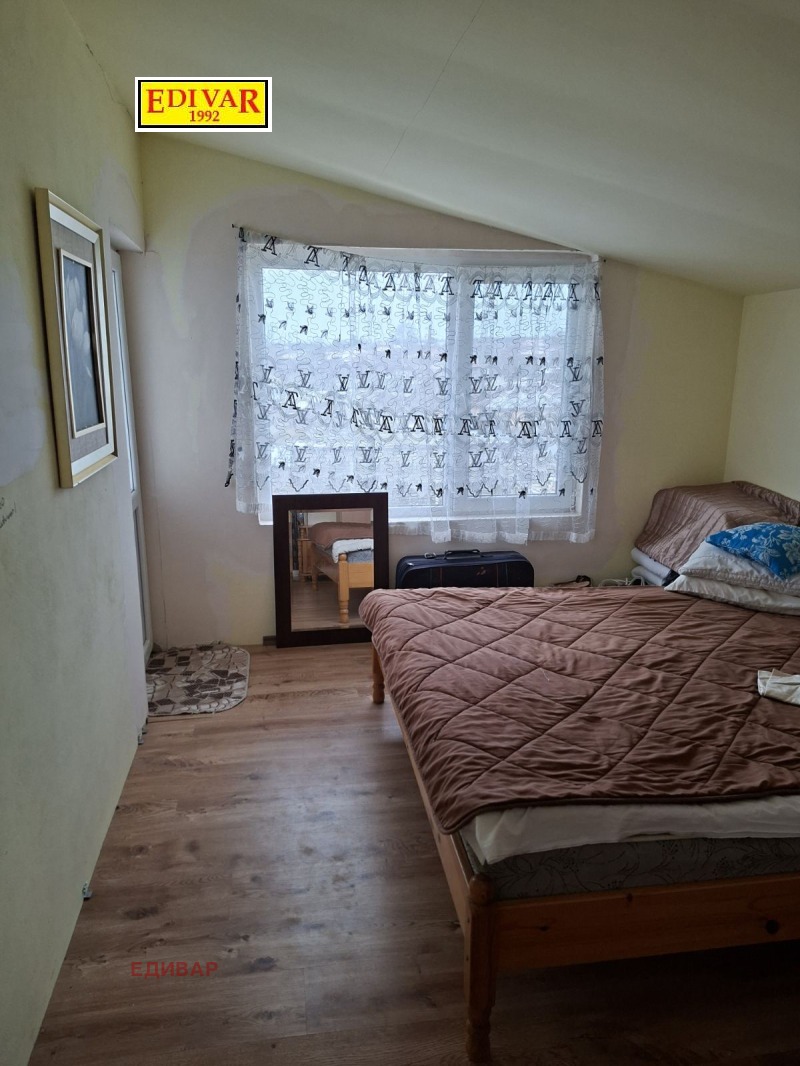 Продава КЪЩА, с. Гурково, област Добрич, снимка 5 - Къщи - 53438678