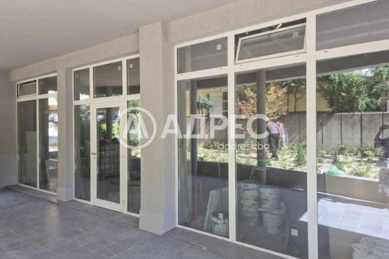 À venda  Comprar Sofia , Manastirski livadi , 227 m² | 53508162