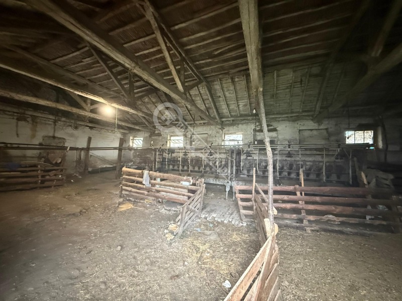 Продава ПРОМ. ПОМЕЩЕНИЕ, с. Коевци, област Велико Търново, снимка 5 - Производствени сгради - 52687777