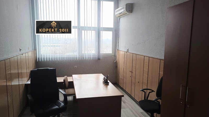 Продава ПРОМ. ПОМЕЩЕНИЕ, гр. Русе, Родина 1, снимка 15 - Производствени сгради - 53426741