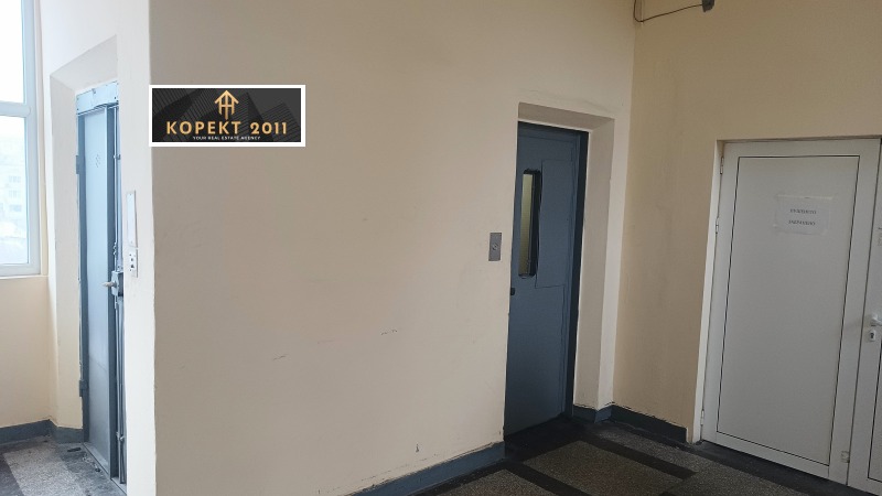 Продава ПРОМ. ПОМЕЩЕНИЕ, гр. Русе, Родина 1, снимка 4 - Производствени сгради - 53426741