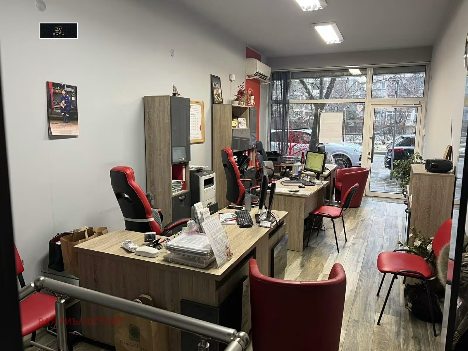 Продава ОФИС, гр. Пловдив, Младежки Хълм, снимка 3 - Офиси - 53954177